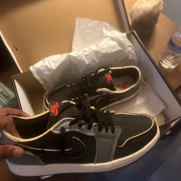 Air Jordan Retro Low Og Ex - Picture 2 of 2